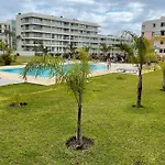 Pool View Apartament *