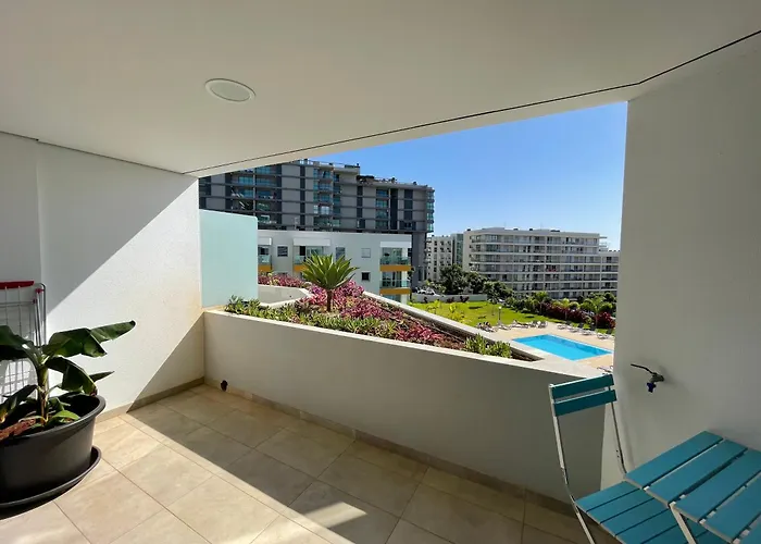 Pool View Apartament *